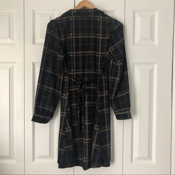 HAZ Studio - Yesstyle Plaid Shirt Dress - Picture 7 of 14